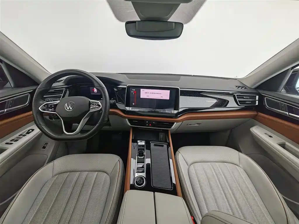 Volkswagen Teramont 2023 380TSI AWD Premium Luxury Edition фото 5