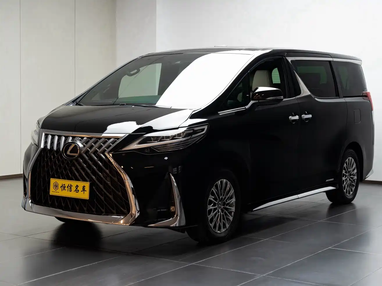 Lexus LM 2020 300h Seven-Seater Elegance Edition