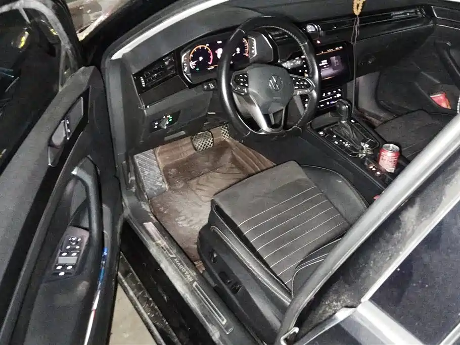 Volkswagen Magotan 2020 330TSI DSG Luxury фото 9