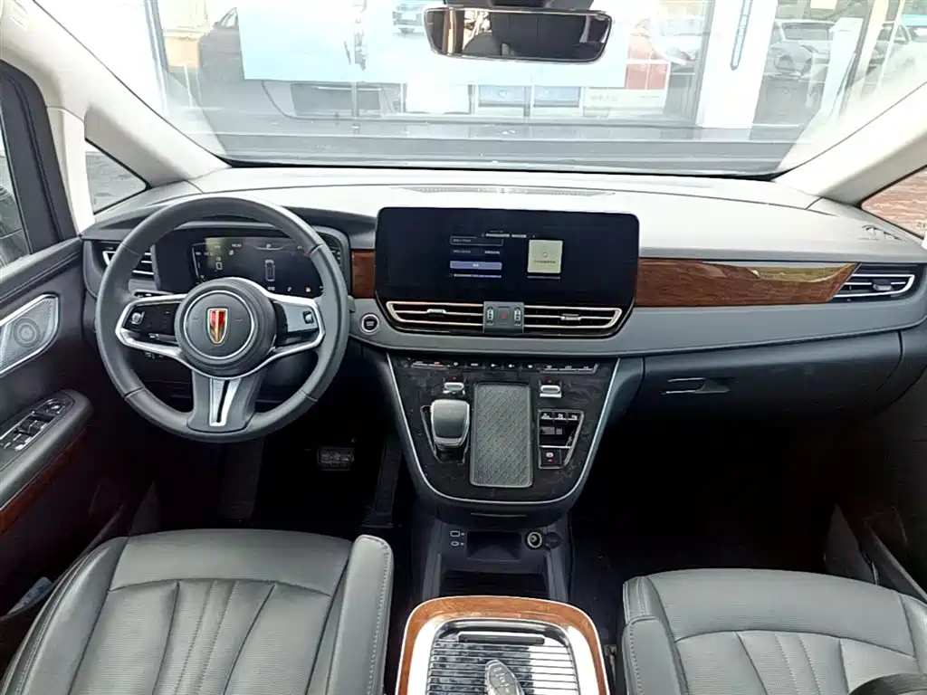 Hongqi HQ9 PHEV 2024 Model 2.0T AWD Luxury Edition фото 10