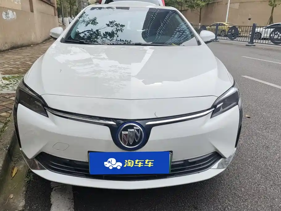 BUICK SLIGHTLY BLUE 6