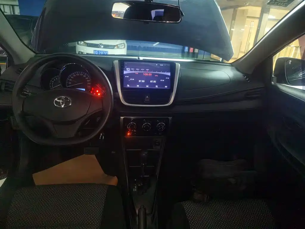 Toyota Vios 2017 1.3L CVT Sharp фото 13