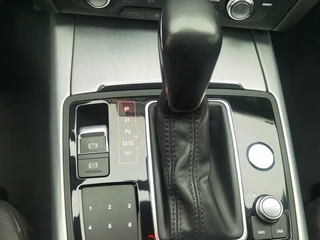 Audi A6 (Import) 2017 Avant 40 TFSI Sport фото 13