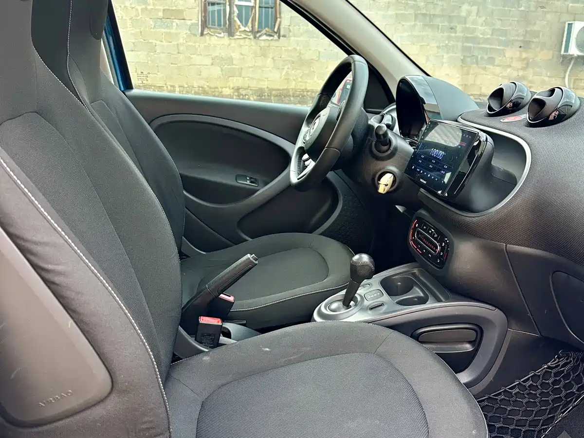 smart forfour 2018 2016 1.0L 52kW Passion Edition