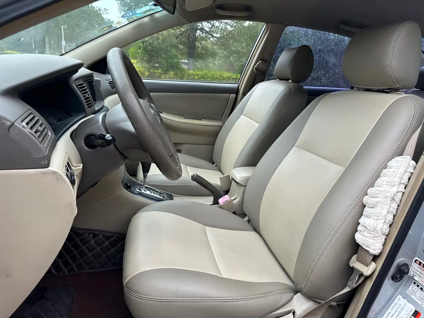 Toyota Corolla 2011 1.6L Automatic Classic Edition фото 20
