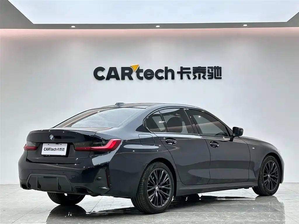 BMW 3 Series 2023 325i M Sport Black Night Package фото 5