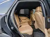 صورة 5 - Porsche Cayenne New Energy