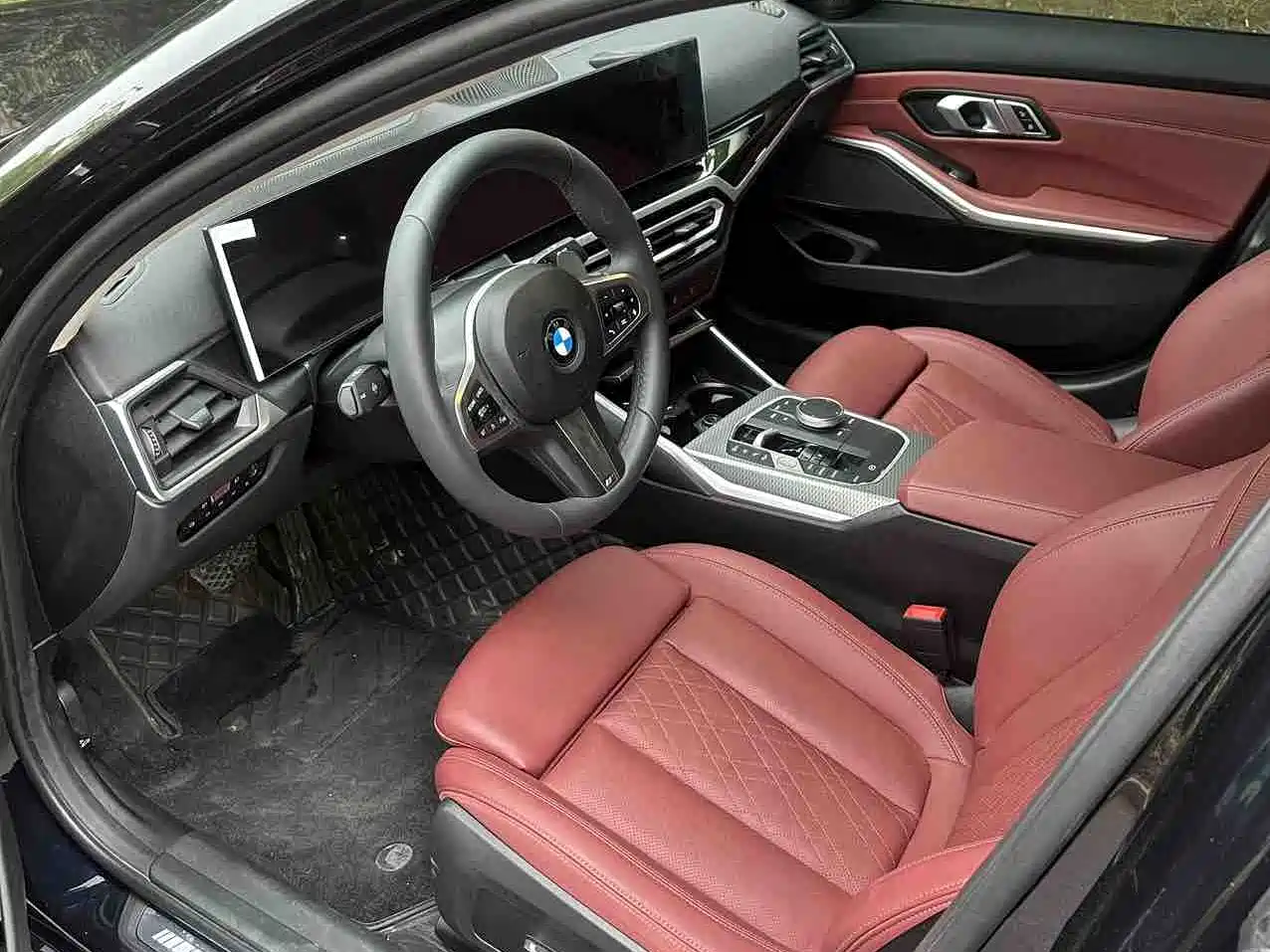 BMW 3 Series 2023 325Li M Sport Black Night Package фото 5