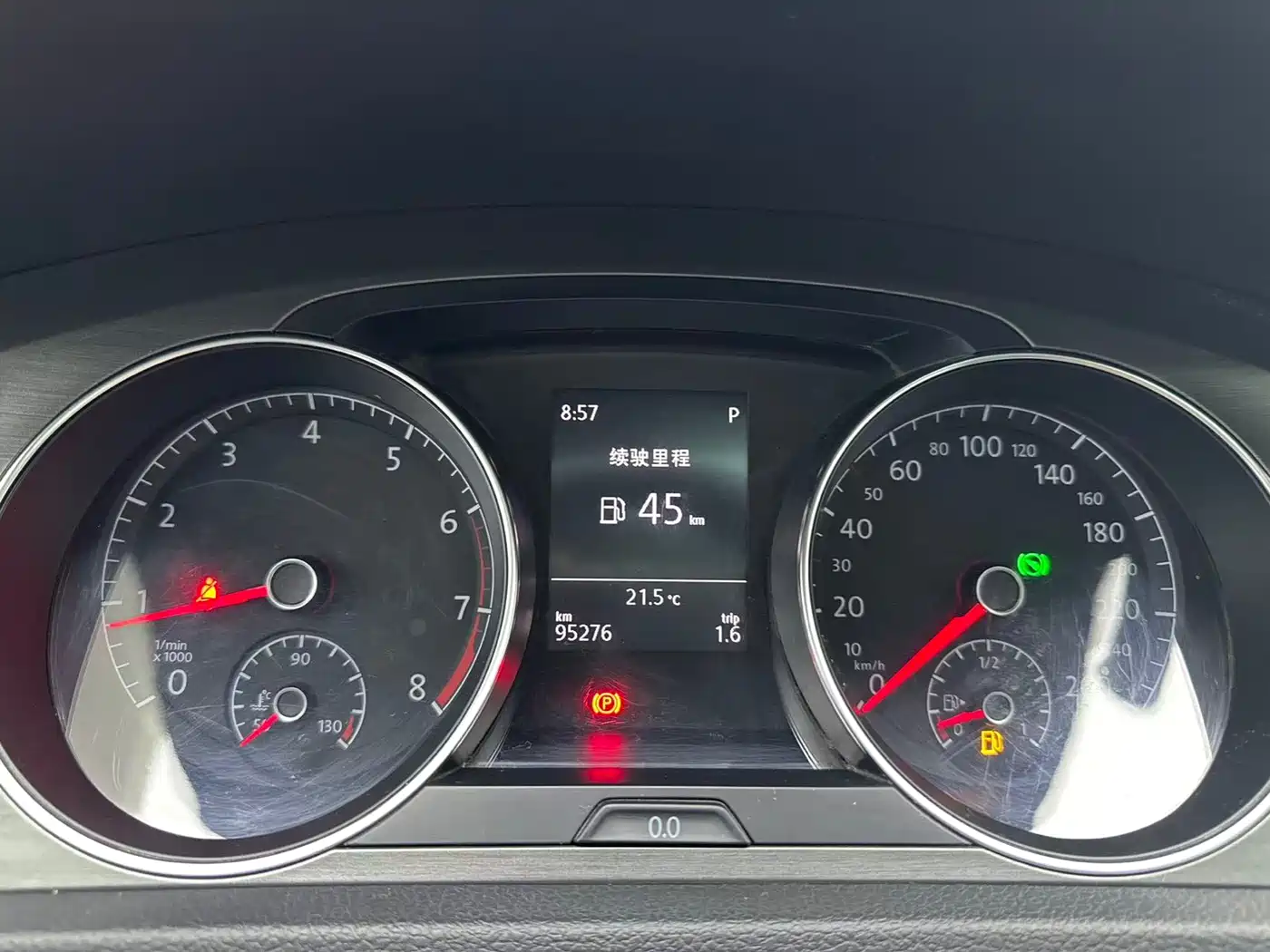 Volkswagen Golf 2016 1.6L Automatic Comfort фото 9