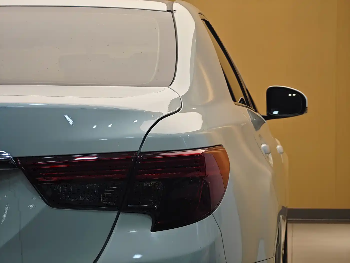Toyota Reiz 2013 2.5S Elite Edition фото 28