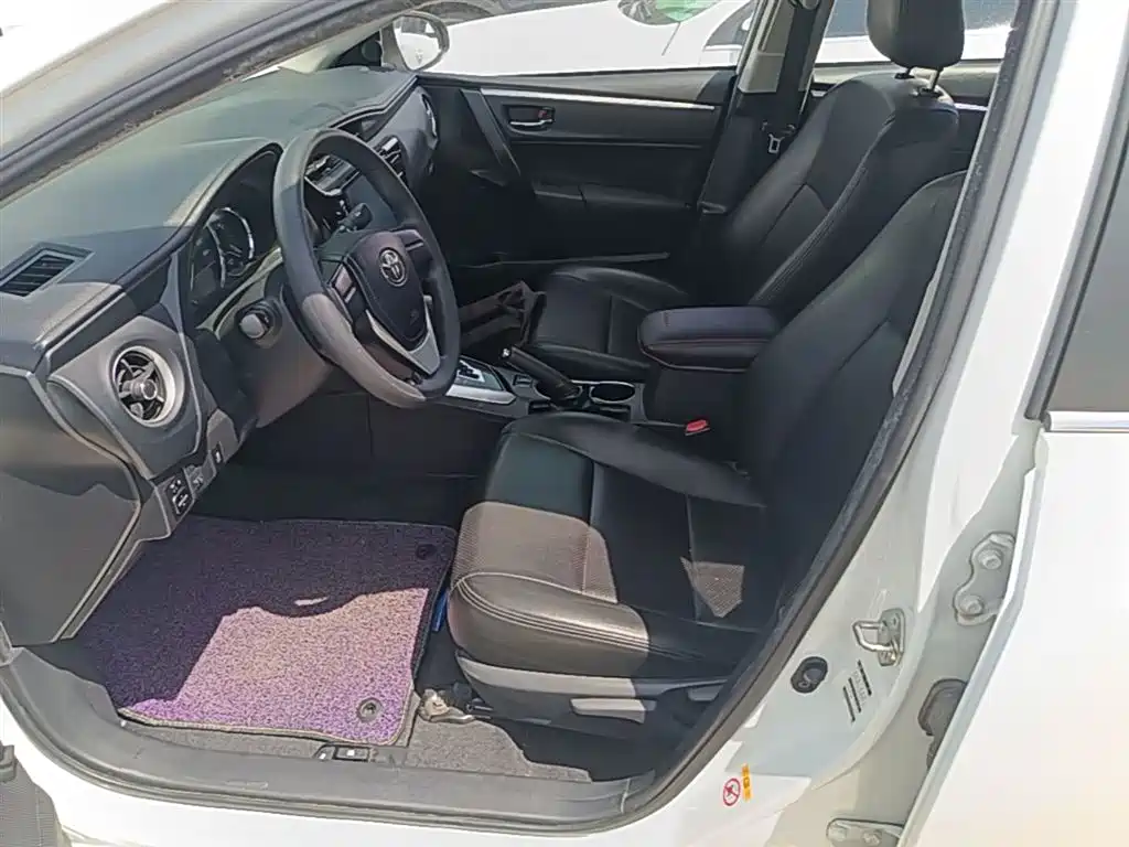 Toyota Corolla 2018 1.2T S-CVT GL Smart Edition фото 15