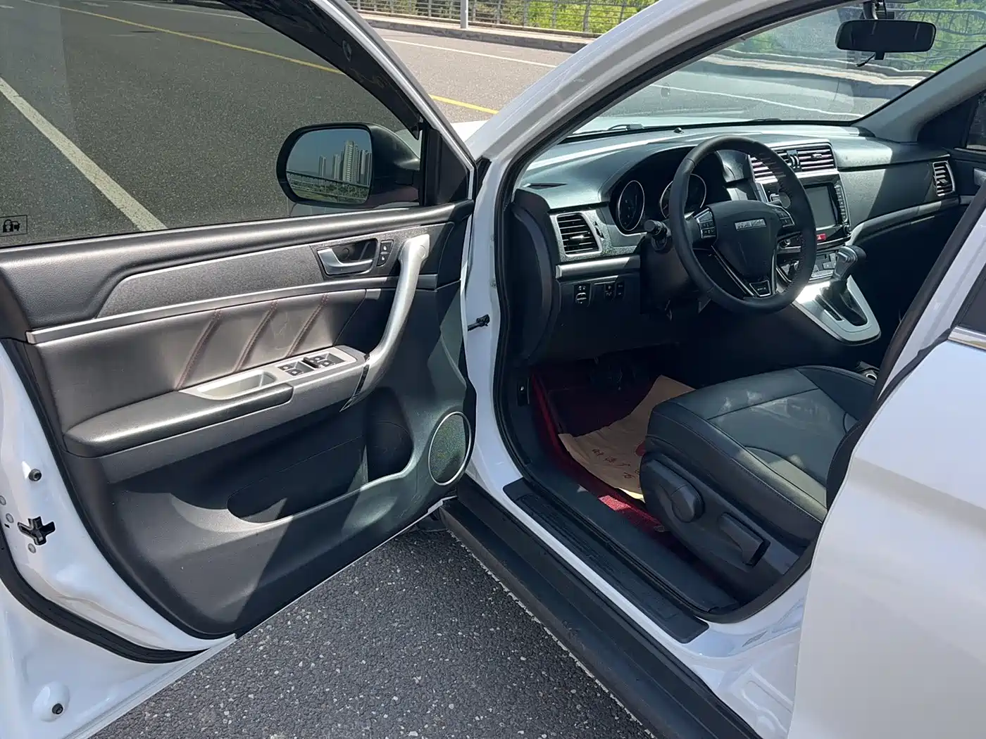Haval M6 2019 1.5T DCT 2WD Elite Type China VI фото 13