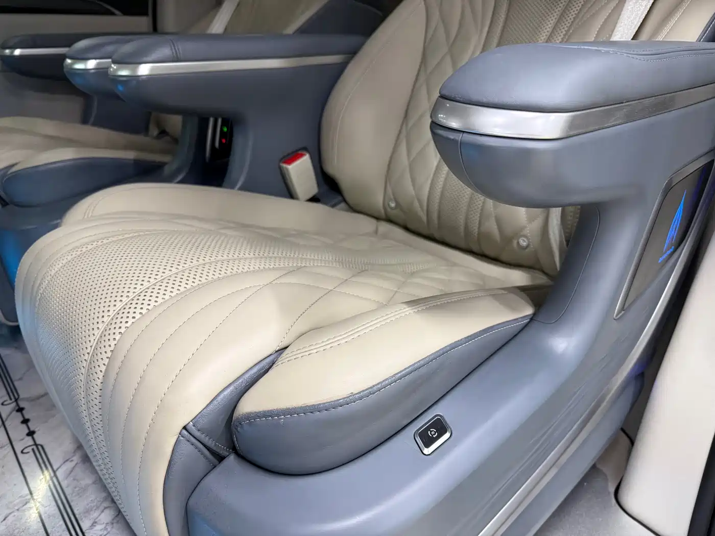 Buick GL8 2023 ES Landmaster Comfort фото 15