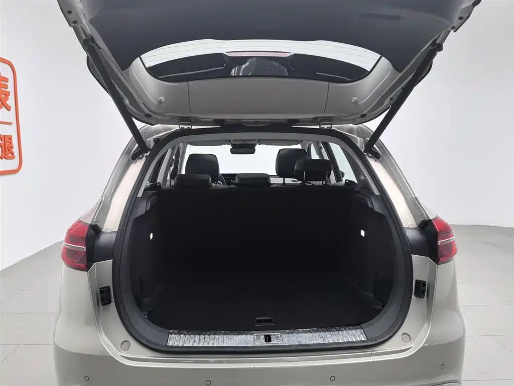 Hongqi HS5 2019 2.0T Smart Connect Enjoy Edition фото 16