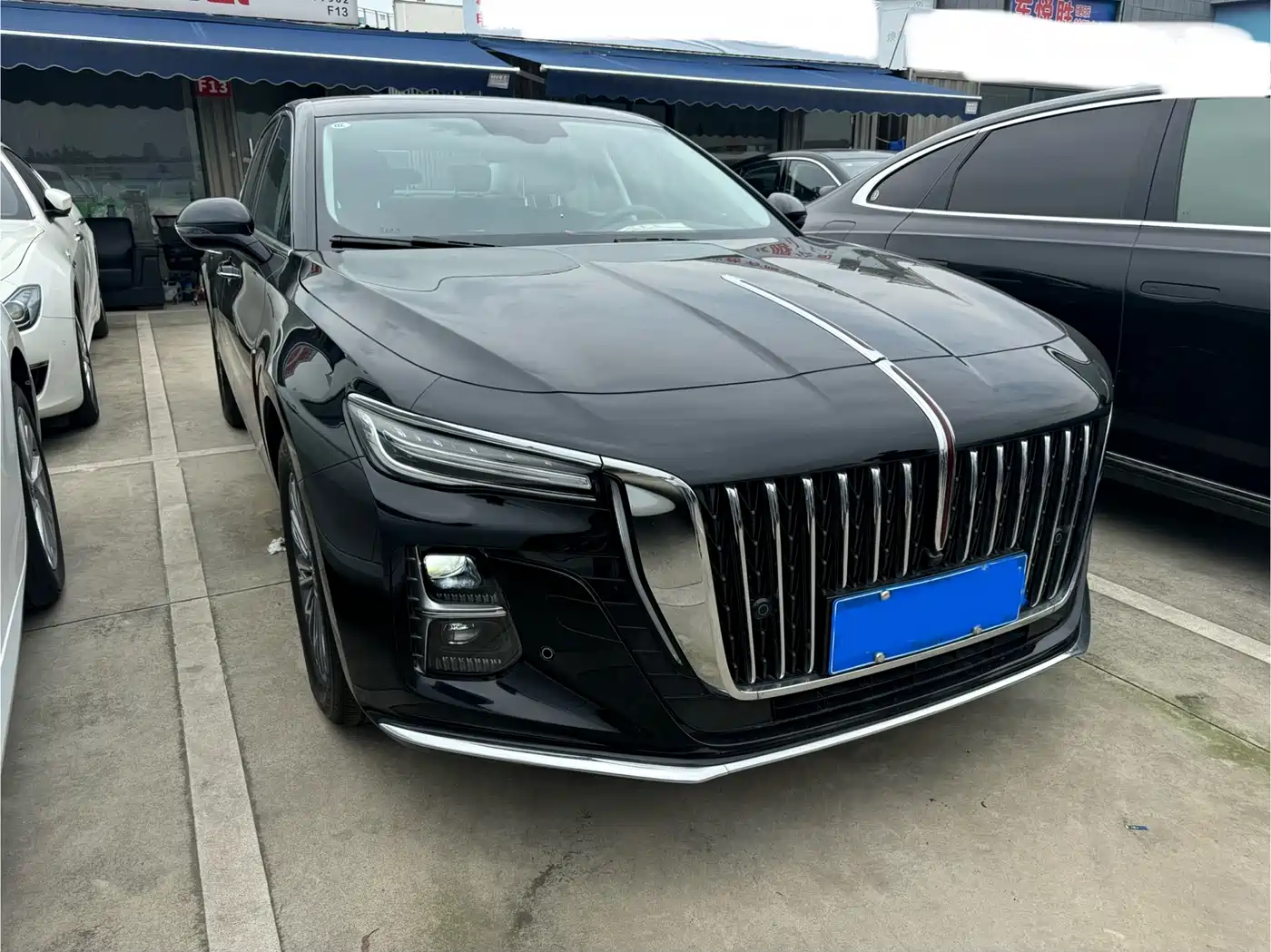 Hongqi H5 2024 1.5T DCT Smart Connect Flag Rhythm Edition фото 3