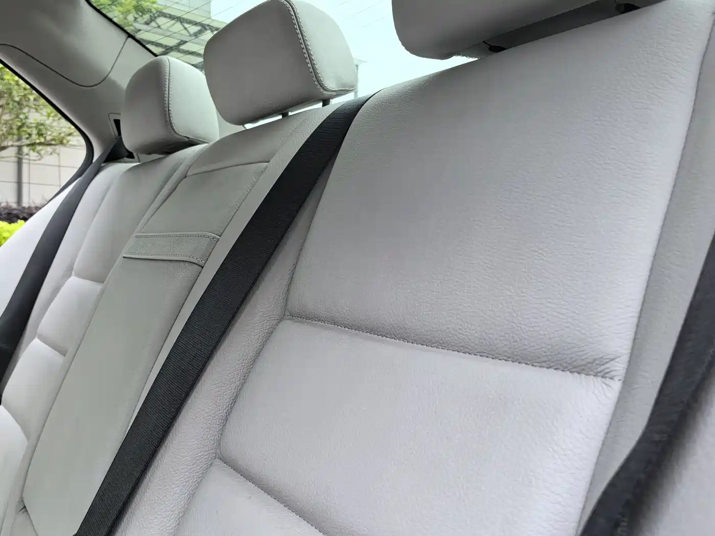 Mercedes-Benz C-Class 2011 C 200 CGI Fashion фото 22