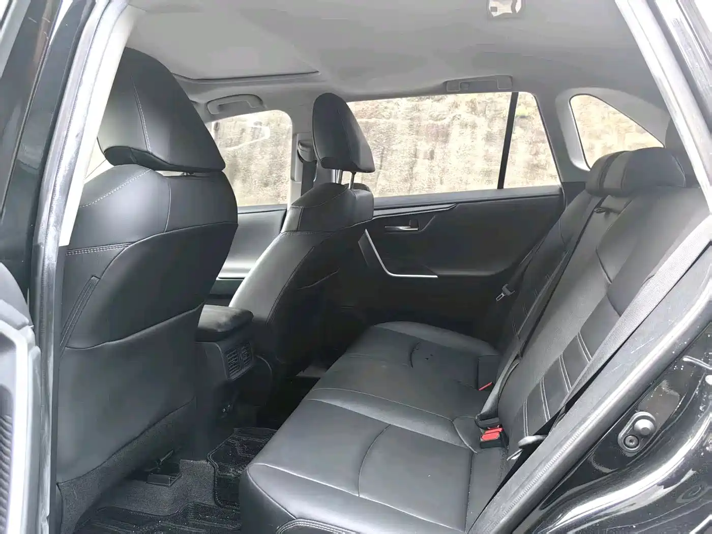 Toyota RAV4 Rongfang 2022 2.0L CVT 2WD Trend Plus Edition фото 7