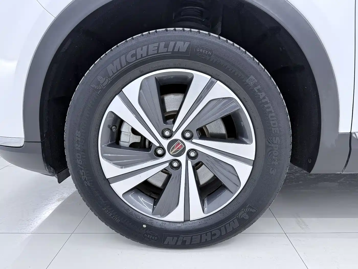 Hongqi HS5 2019 2.0T Smart Connect Enjoy Edition фото 15