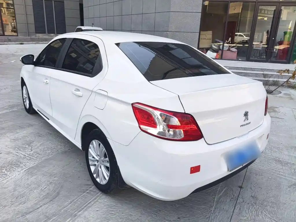 Peugeot 301 2016 2016 1.6L Manual Comfort Edition