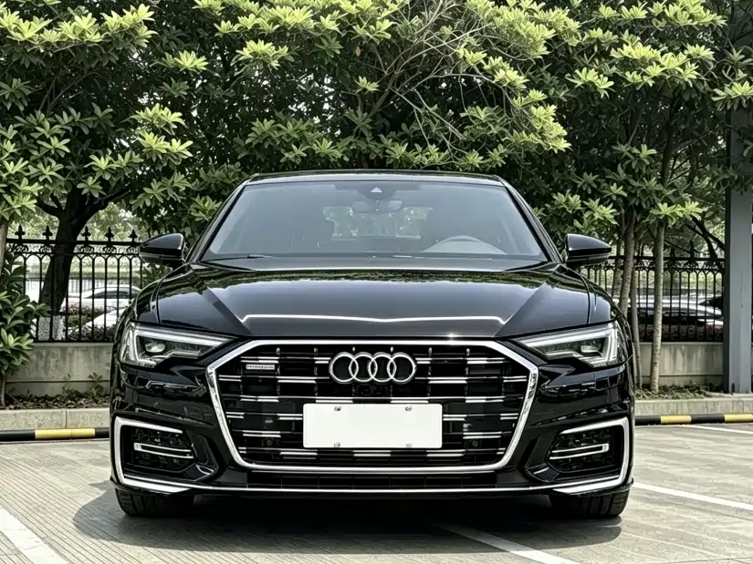 Audi A6L 2022 45 TFSI quattro Premium Elegance фото 2