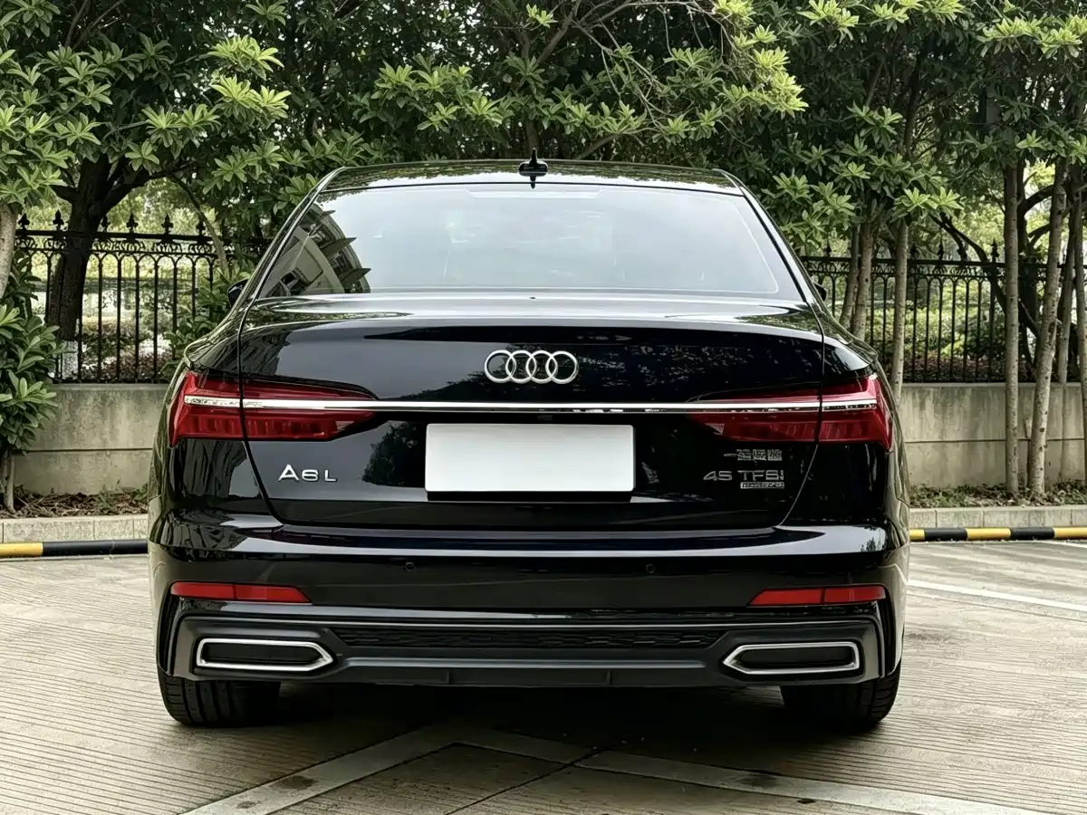 Audi A6L 2022 45 TFSI quattro Premium Elegance фото 11