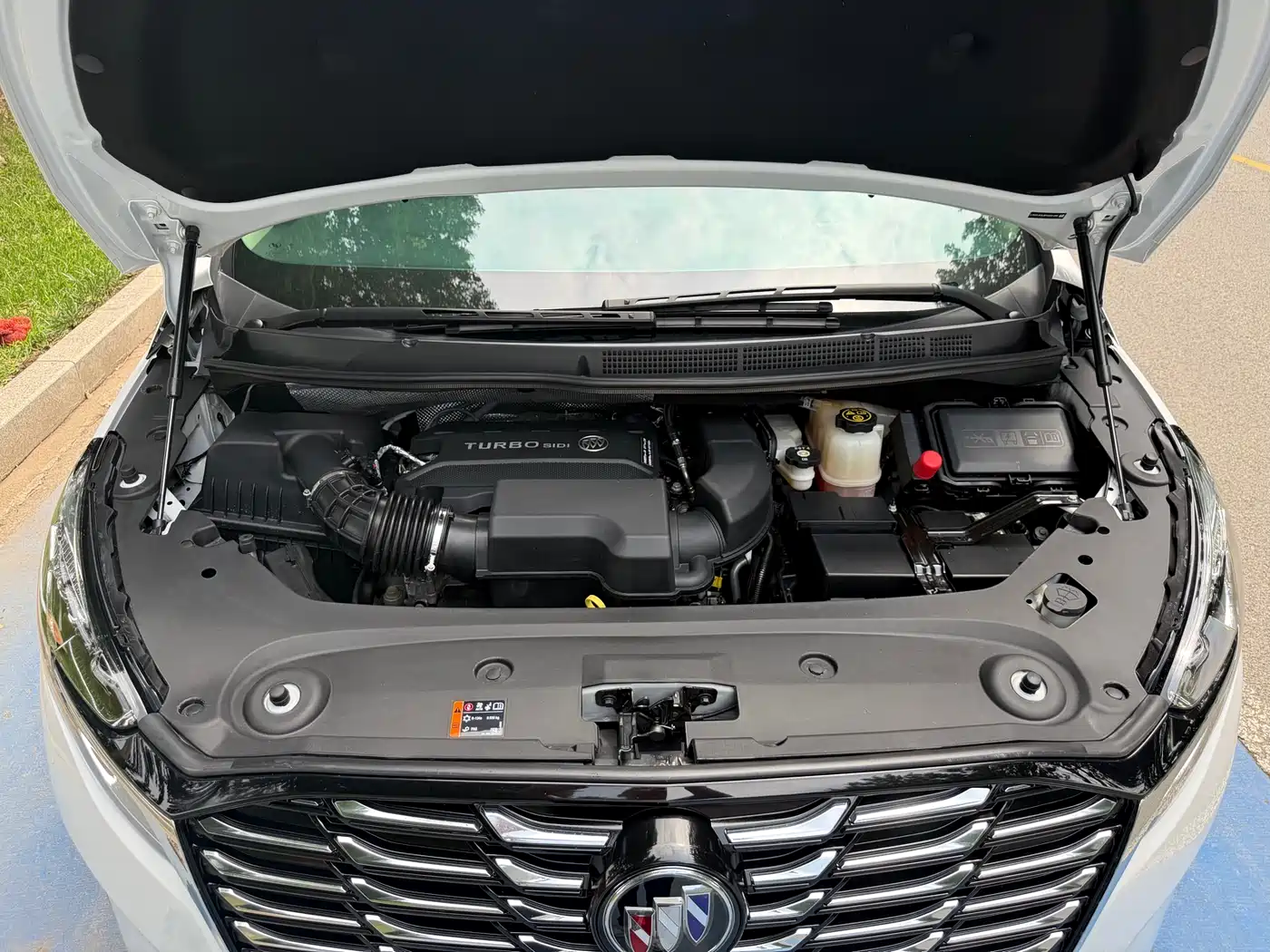 Buick GL8 2023 ES Landmaster Luxury фото 17