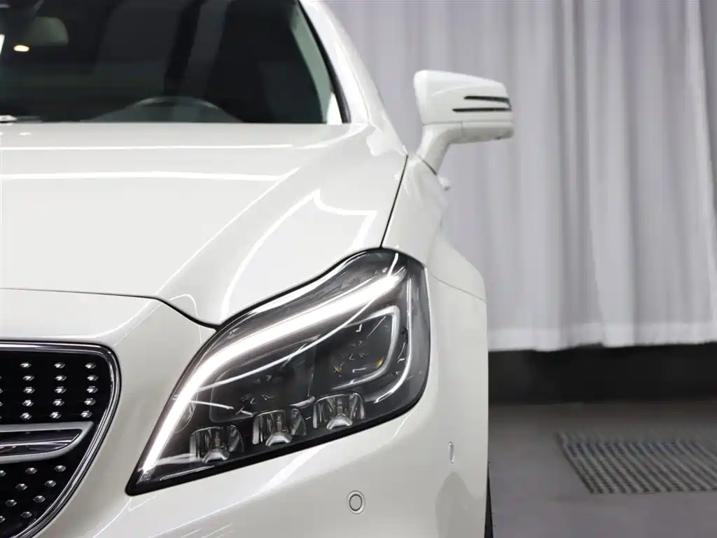 Mercedes-Benz CLS 2016 CLS 320 Edition фото 5