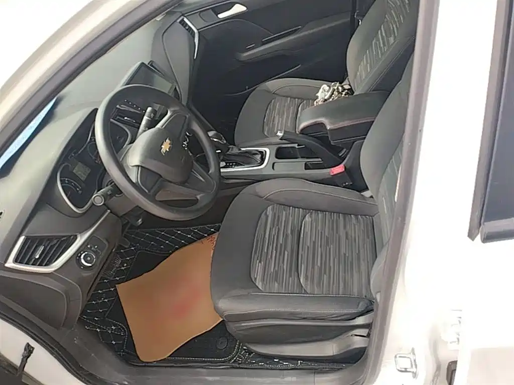 Chevrolet Cavalier 2018 320 Auto Enjoy Sunroof Edition фото 15