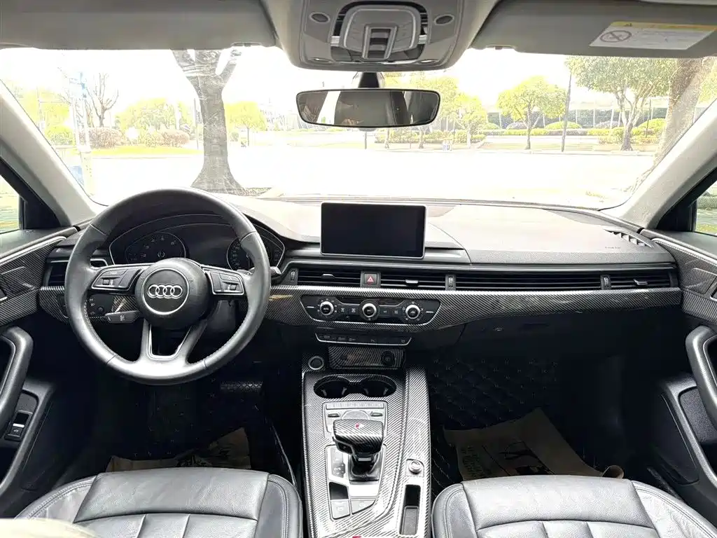 Audi A4L 2017 40 TFSI Progressive фото 5