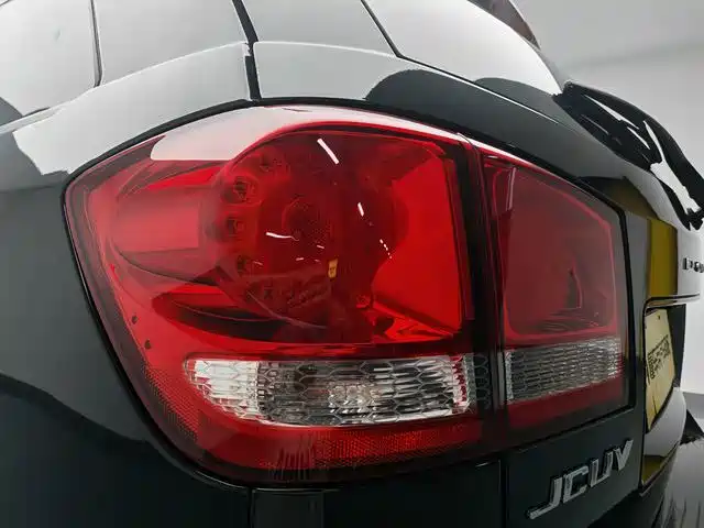 Dodge Journey 2015 2013 Model 2.4L 2WD Premium Edition