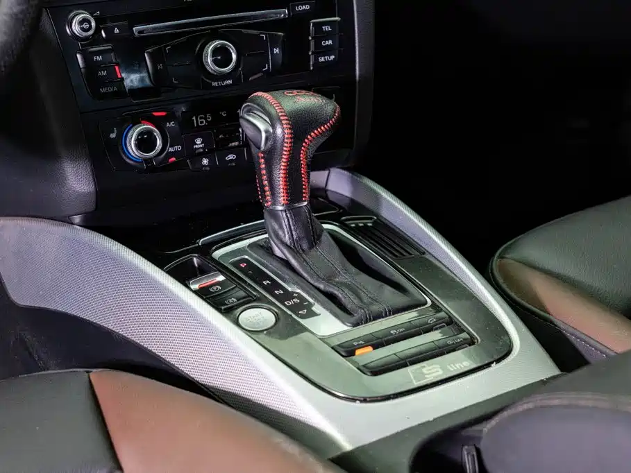 Audi Q5 2018 2017 40 TFSI Technology