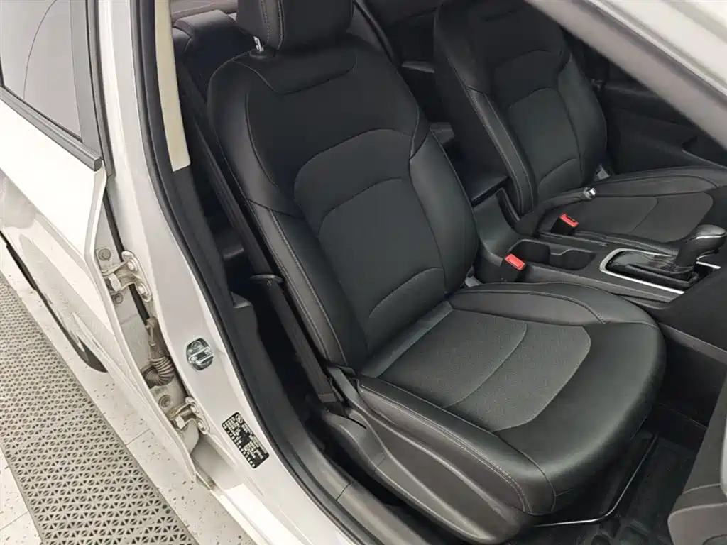 Chevrolet Cavalier 2018 320 Auto Joy Edition фото 25