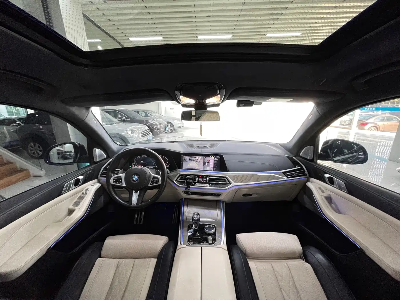 BMW X7 2021 xDrive40i Executive M Sport Package фото 8