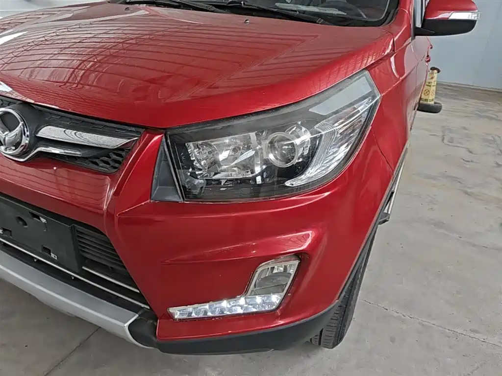 صورة 24 - BAIC Huansu S3
