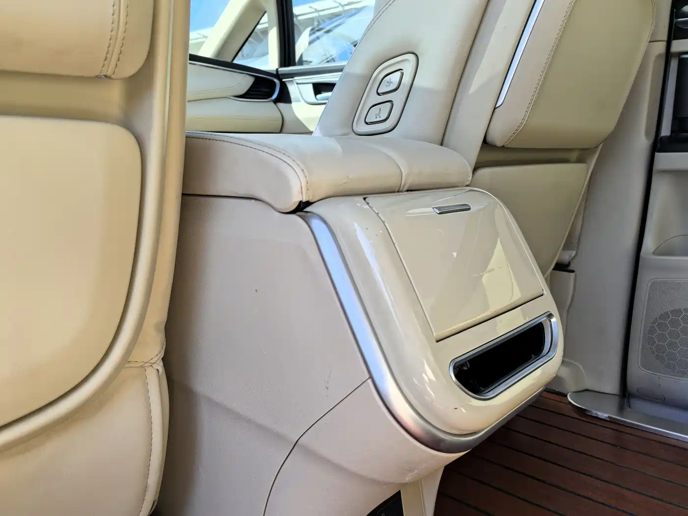 Buick GL8 2023 ES Landmaster Luxury Harmony Edition фото 22