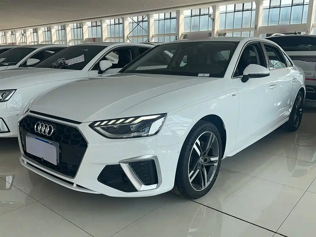 Audi A4L 2020 40 TFSI Luxury Dynamic