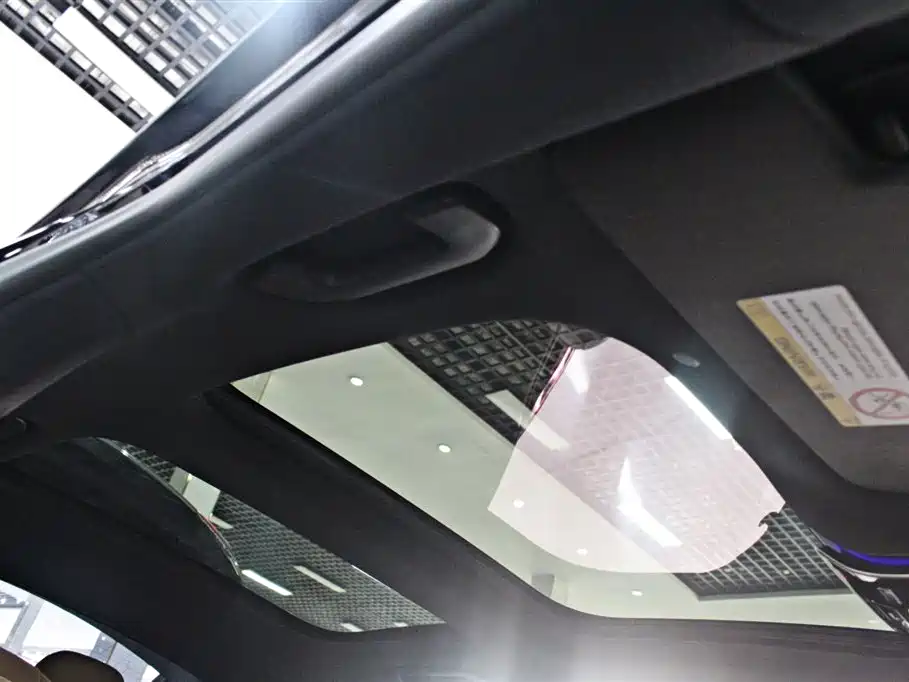 Mercedes-Benz E-Class 2024 E 300 L Fashion фото 8