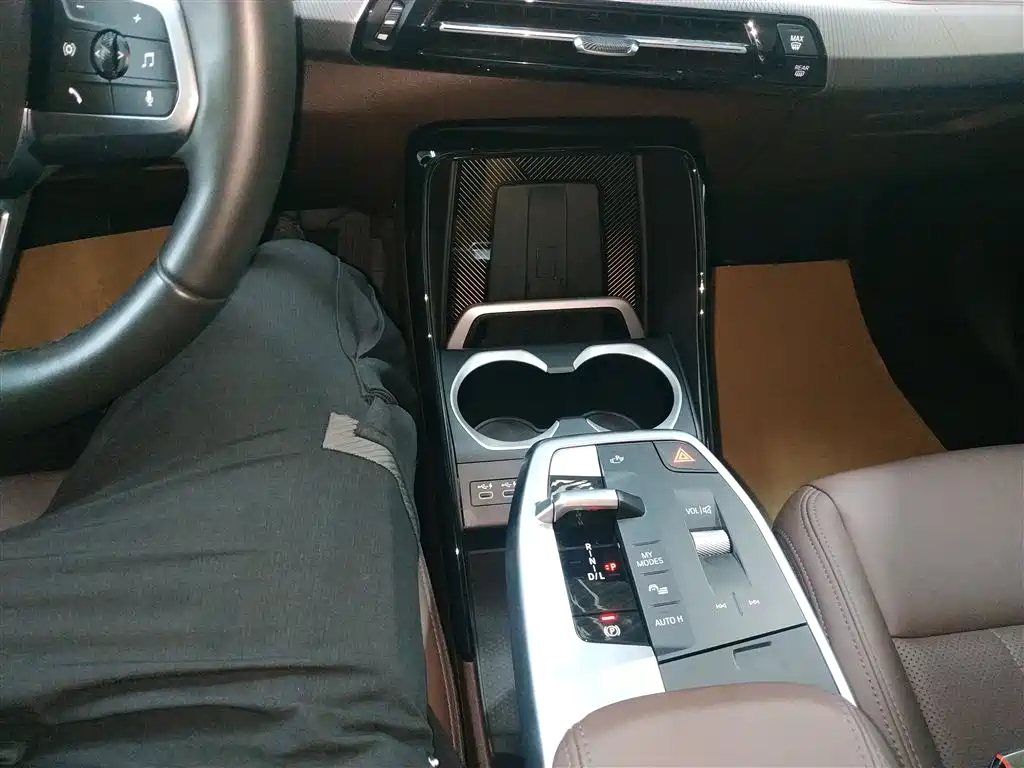 BMW X1 2023 sDrive25Li M Sport Package фото 14