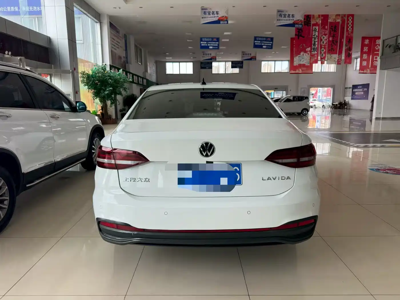Volkswagen Lavida 2024 Model 1.5L Automatic Delight Edition фото 8