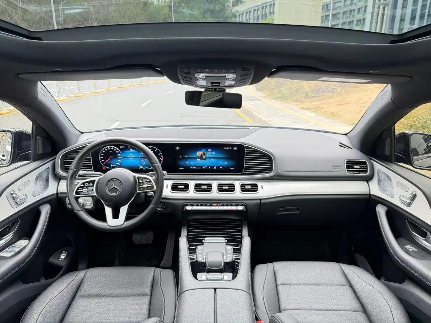 Mercedes-Benz GLE Coupe 2020 GLE 350 4MATIC Coupe SUV Luxury фото 5