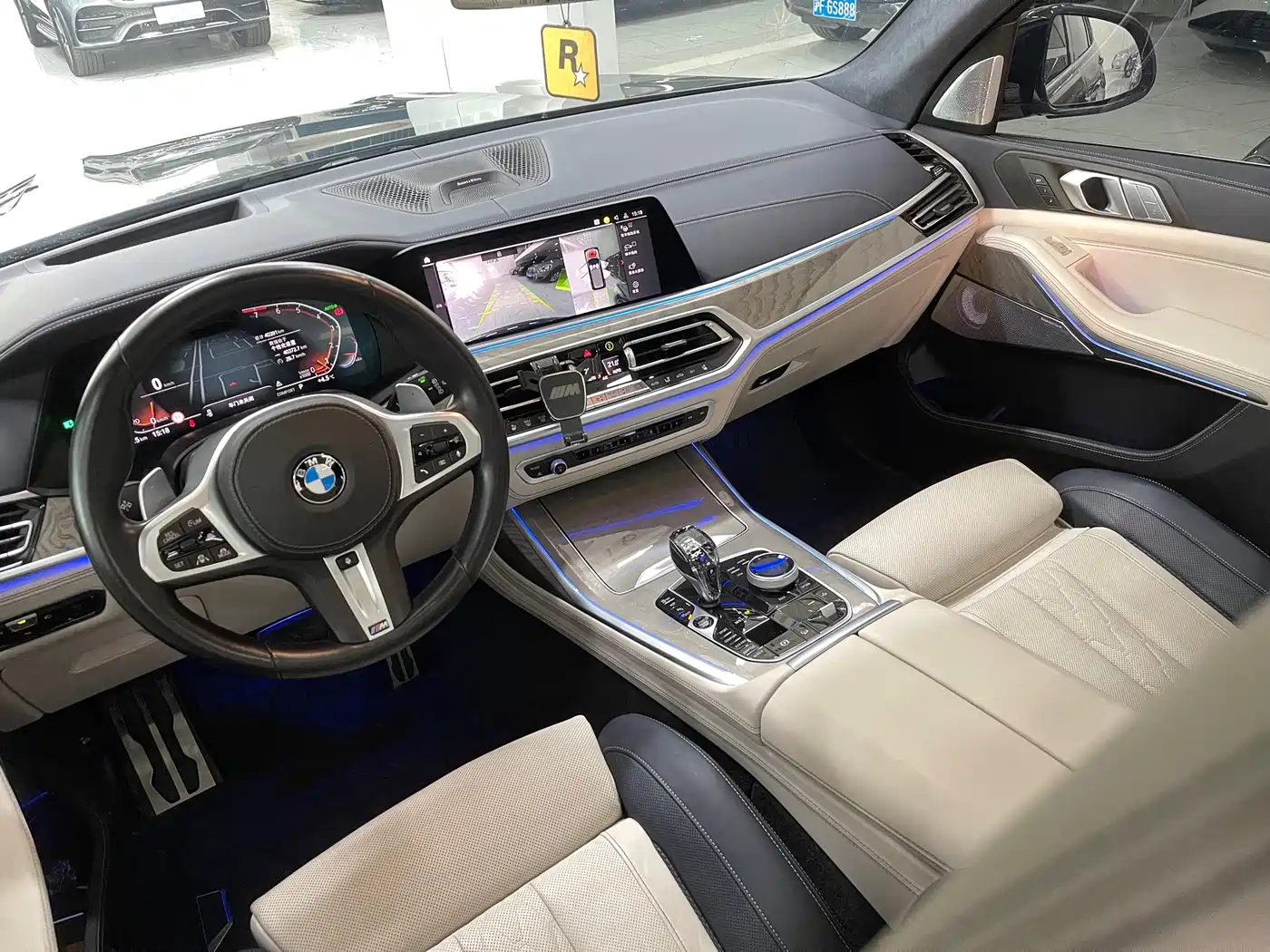 BMW X7 2021 xDrive40i Executive M Sport Package фото 32