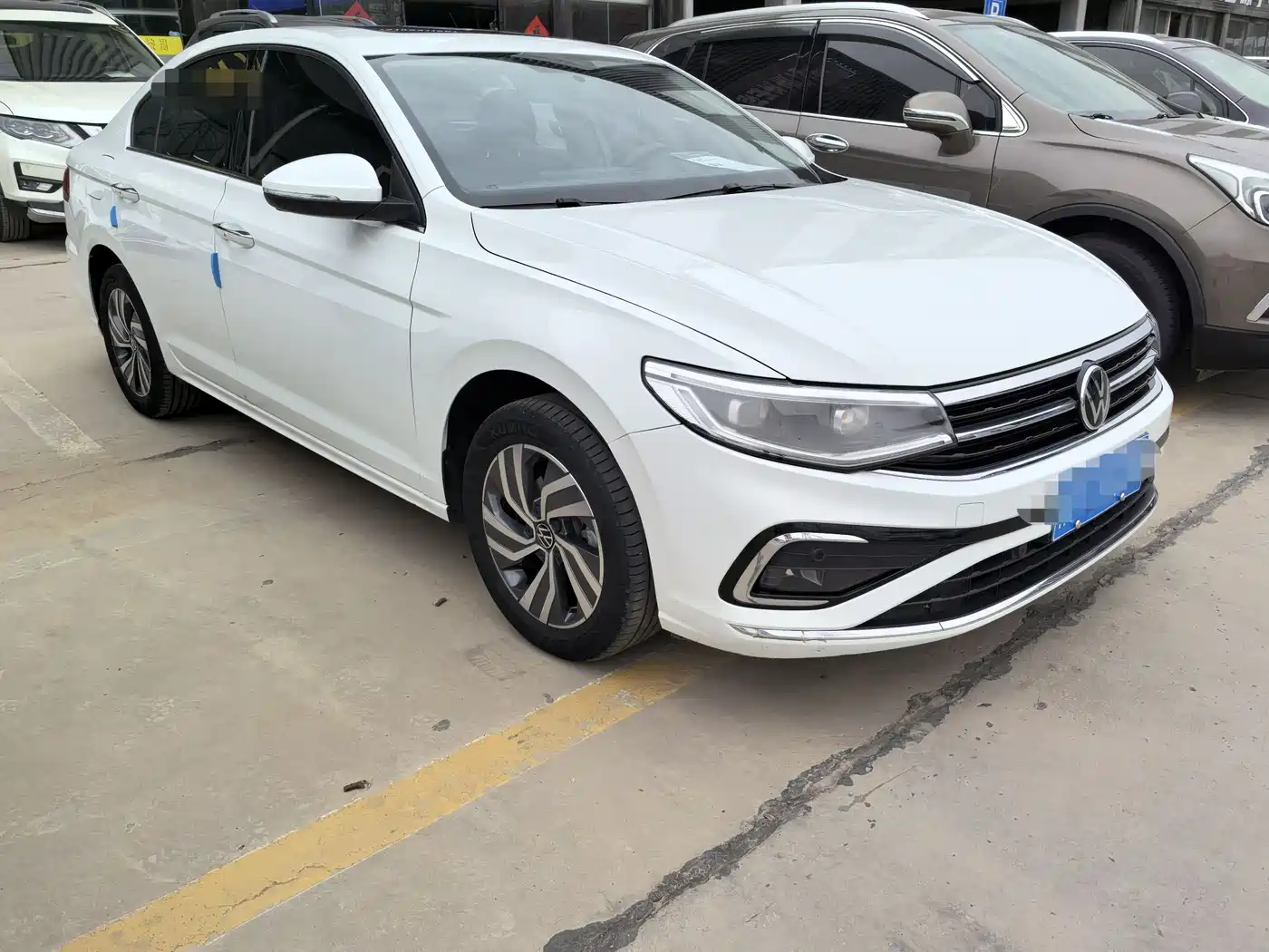 Volkswagen Bora 2023 200TSI DSG Smart Edition фото 3