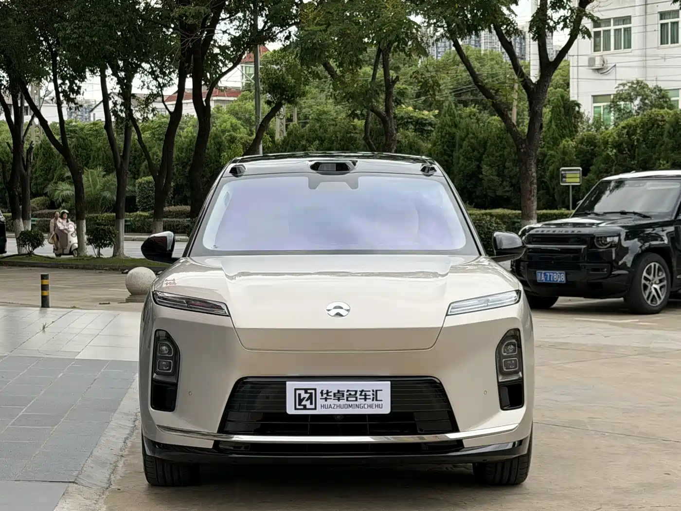 NIO ES8 2026 2025 Model 6-Seat Executive Luxury Edition