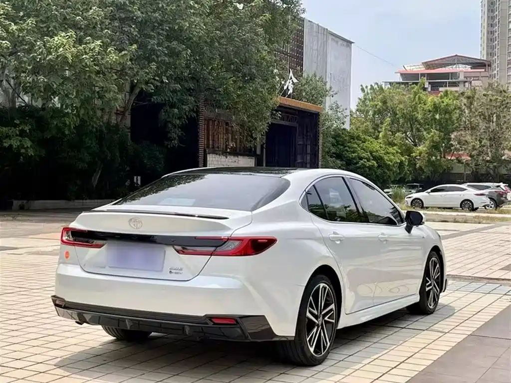 Toyota Camry 2024 2.0S Sport Edition фото 10
