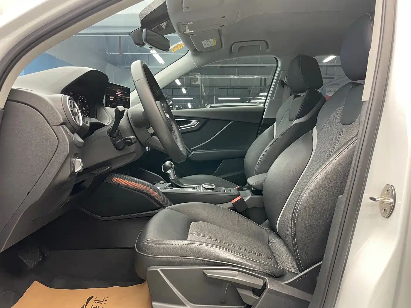 Audi Q2L e-tron 2019 Q2L e-tron Pure Electric Smart Cool Edition фото 10