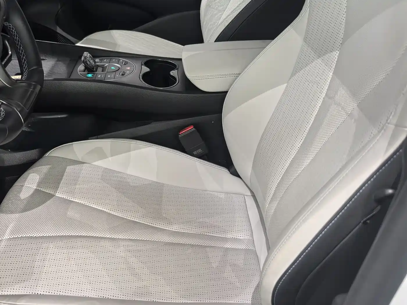 BYD Hai Bao 05 DM-i 2025 DM-i Smart Driving Edition 120KM Flagship фото 3