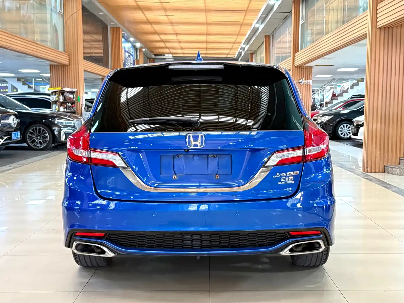 Фото 5 - Honda Jade
