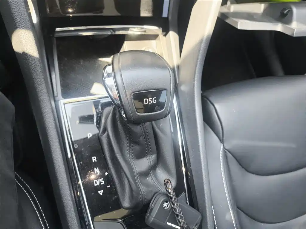 Škoda Kodiaq 2018 Facelift TSI330 5-seat 2WD Premium Luxury Edition фото 10