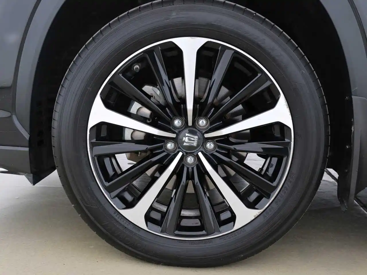 Toyota Crown Kluger 2021 2.5L HEV 4WD Premium фото 13