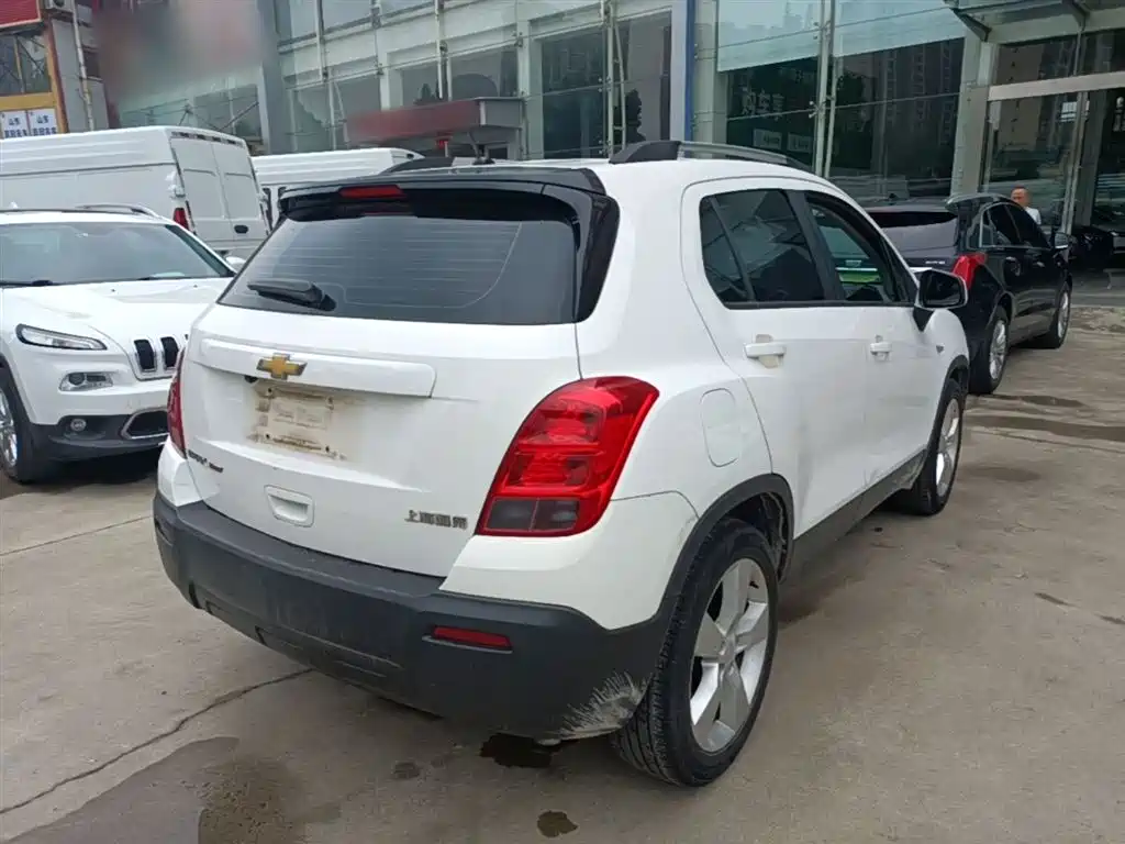 Chevrolet Trax 2014 1.4T Manual 2WD Comfort фото 7